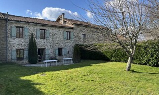 Maison 16 Pièces 552 m² à vendre à Montembœuf (16310)