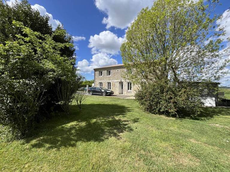 Maison 6 pièces 220 m² — photo 1