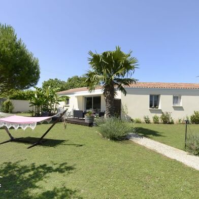 Maison 5 pièces 301815 €