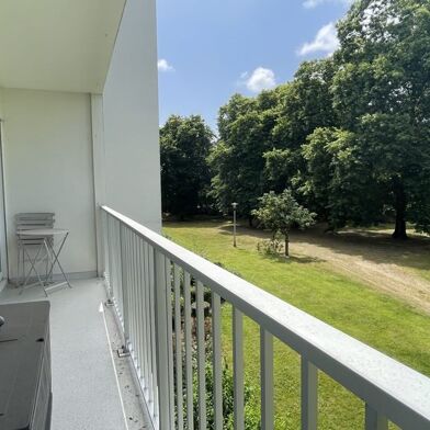 Appartement 4 pièces 148400 €