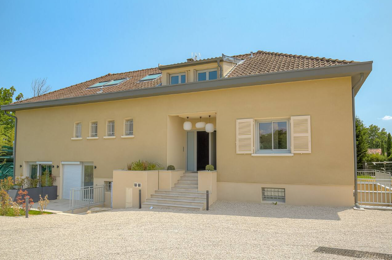 Appartement 3 pièces 1500 €