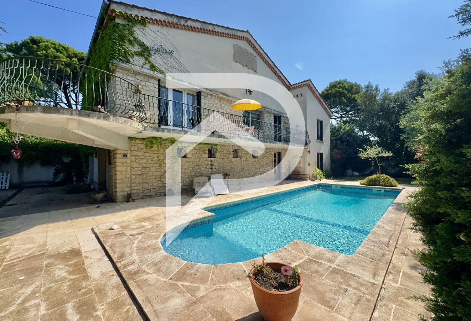 Maison familiale avec piscine- Villeneuve les Avignon — photo 1