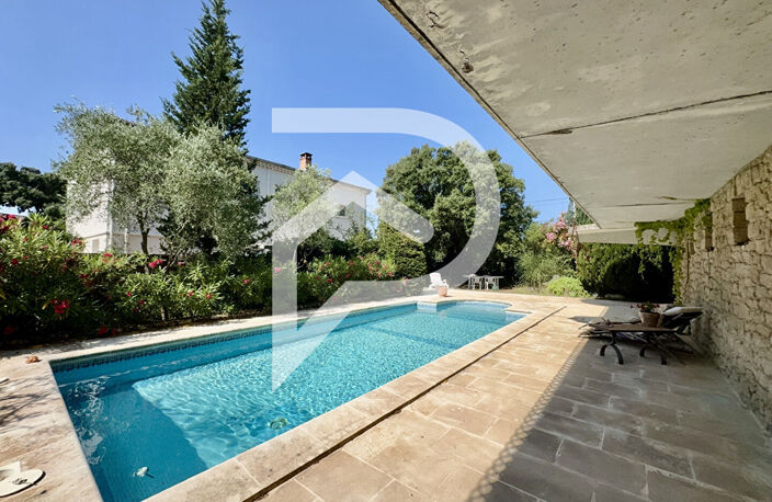 Maison familiale avec piscine- Villeneuve les Avignon — photo 2