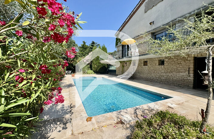 Maison familiale avec piscine- Villeneuve les Avignon — photo 3
