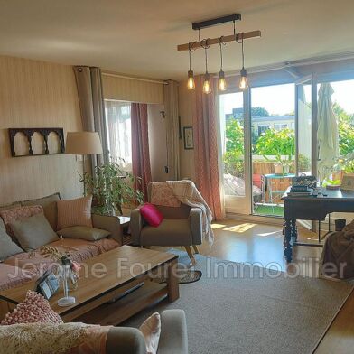 Appartement 3 pièces 128000 €