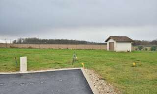 Terrain  328 m² à vendre à Meximieux (01800)