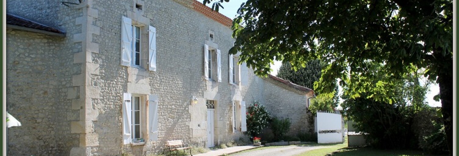 Maison 6 Pièces 215 m² à vendre à Montmoreau (16190)