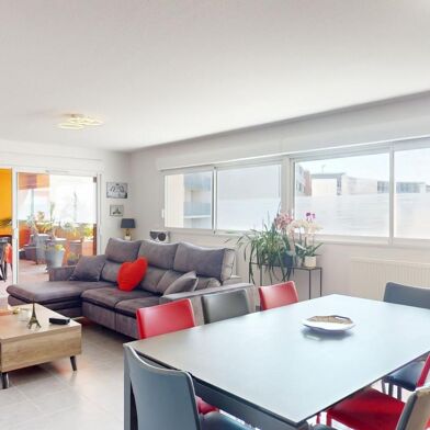 Appartement 5 pièces 379900 €