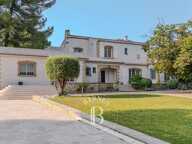 AIX EN PROVENCE - PROCHE CENTRE VILLE - MAISON FAMILIALE 250M2 - — photo 2