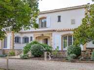 AIX EN PROVENCE - PROCHE CENTRE VILLE - MAISON FAMILIALE 250M2 - — photo 3