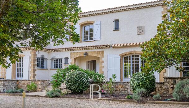 Villa / Maison 7 pièces  à vendre Aix-en-Provence 13090