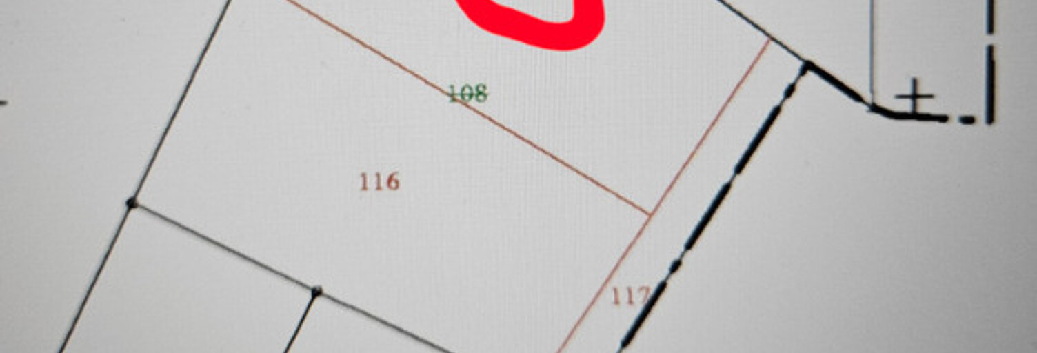 Terrain  1337 m² à vendre à Plassac (17240)