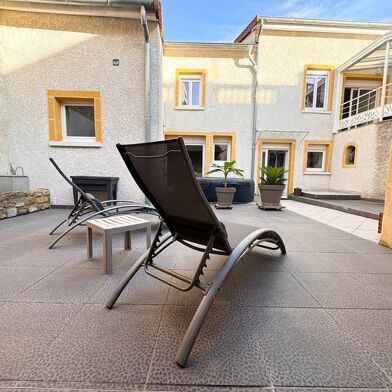 Maison 4 pièces 250000 €