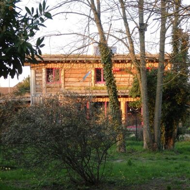 Appartement 1 pièces 335 €