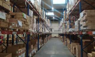 Local industriel  3680 m² à louer à Torcy (77200)