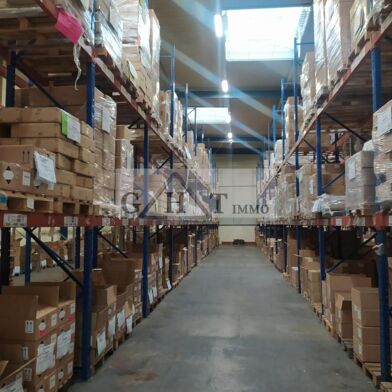 Local industriel  25000 €