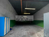 ENTREPOT A LOUER 105 M² A VAUX LE PENIL — photo 3
