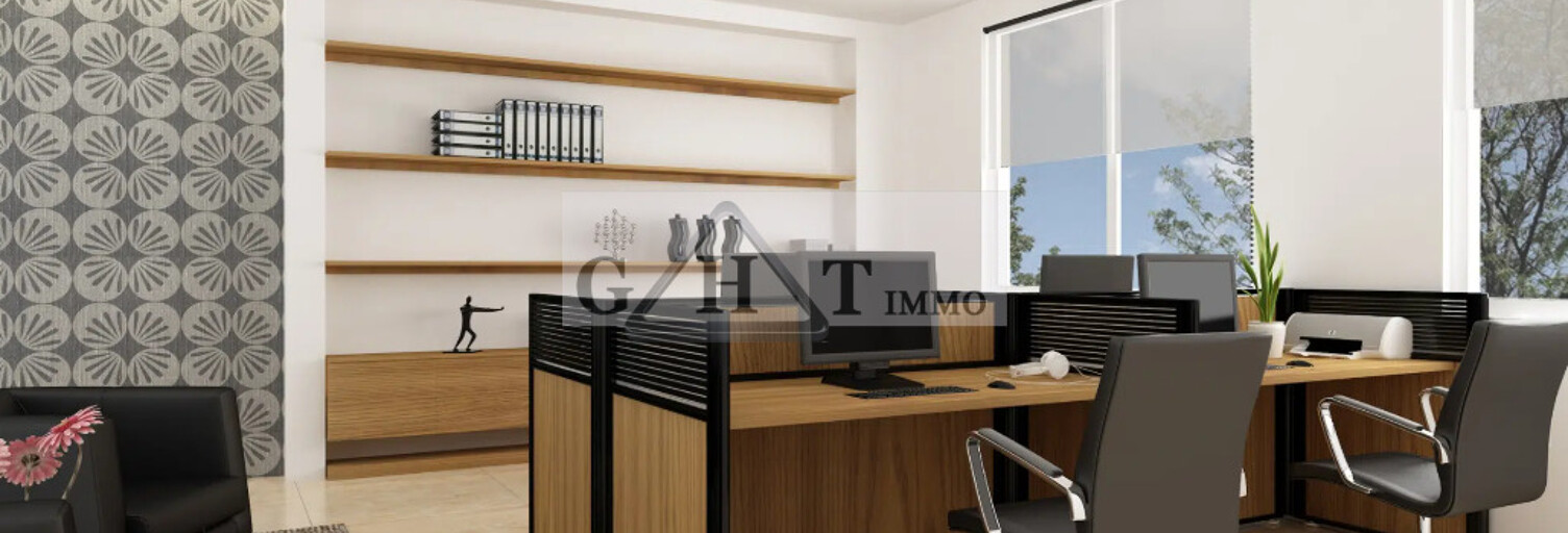 Bureau  300 m² à louer à Coignières (78310)