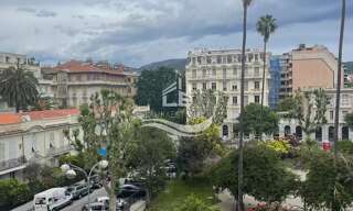 Appartement  38 m² à louer à Nice (06000)