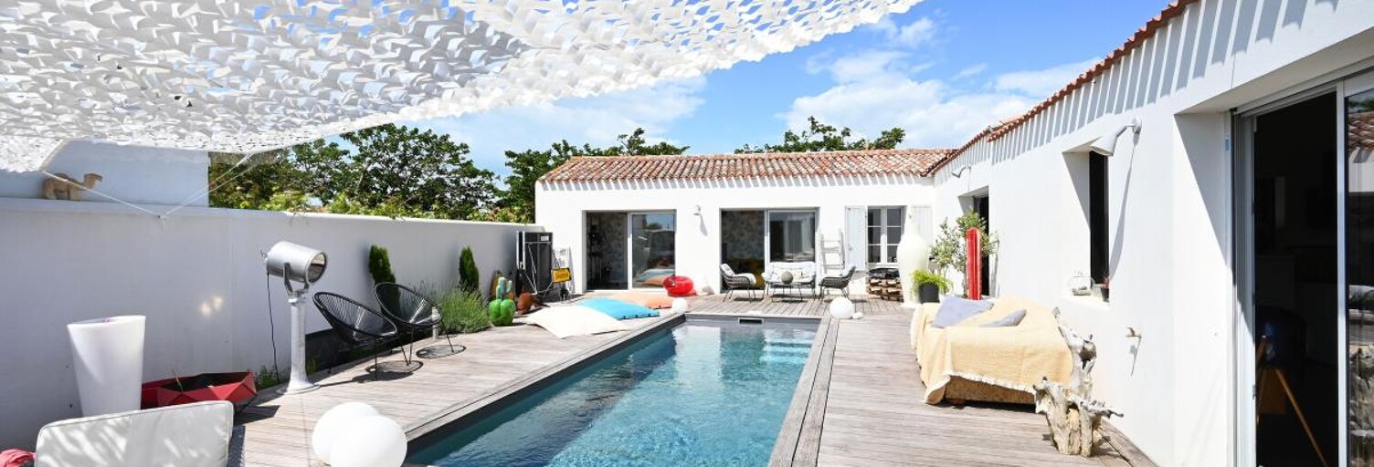 Maison 5 Pièces 163 m² à vendre à Loix (17111)