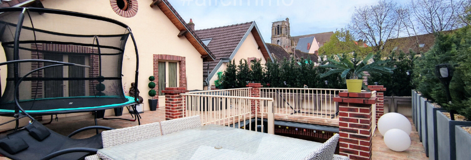 Maison 6 Pièces 300 m² à vendre à Sézanne (51120)