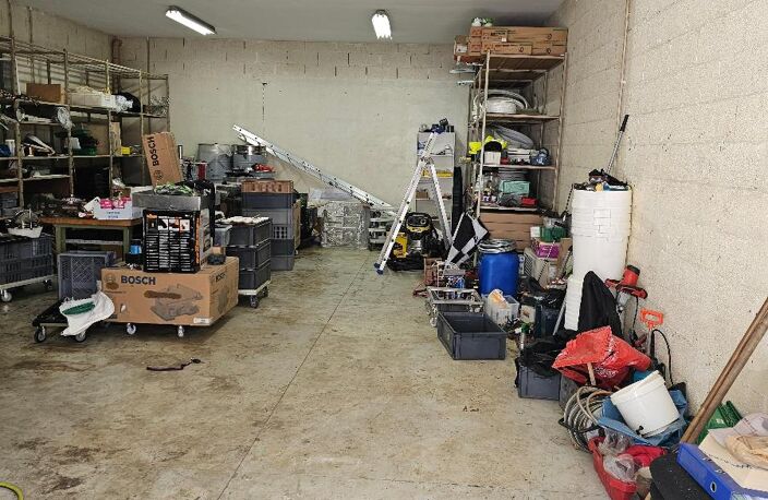 Location commerce  78 m² à Vaulx-en-Velin (69120) — photo 2