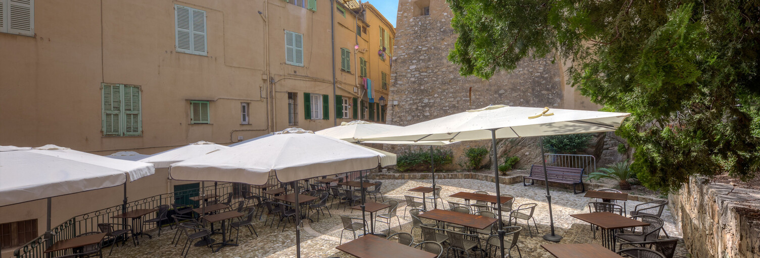 Commerce  95 m² à vendre à Menton (06500)