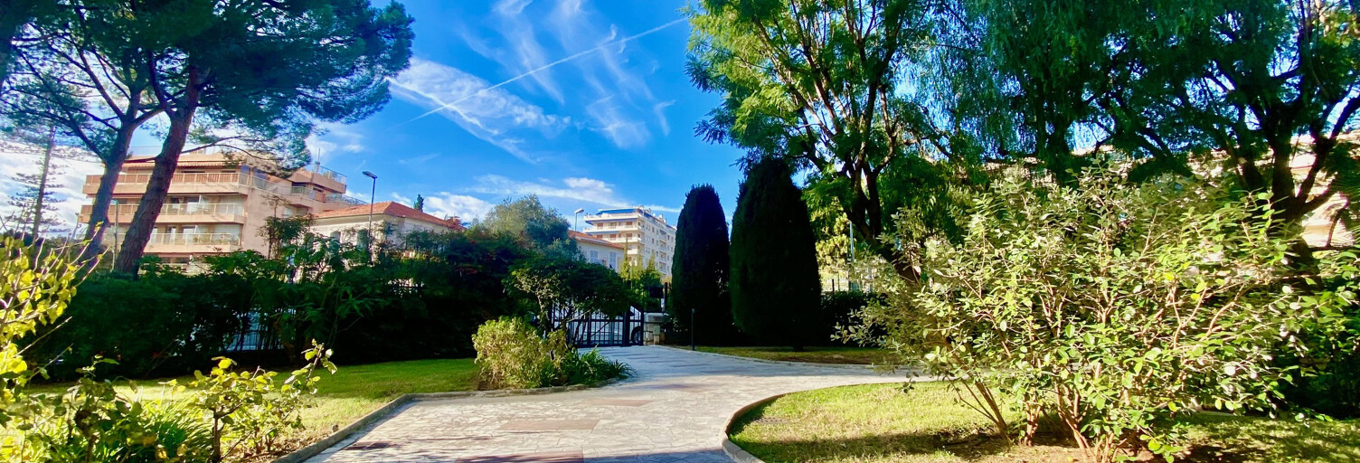 Appartement 1 Pièce 32 m² à louer à Nice (06200)