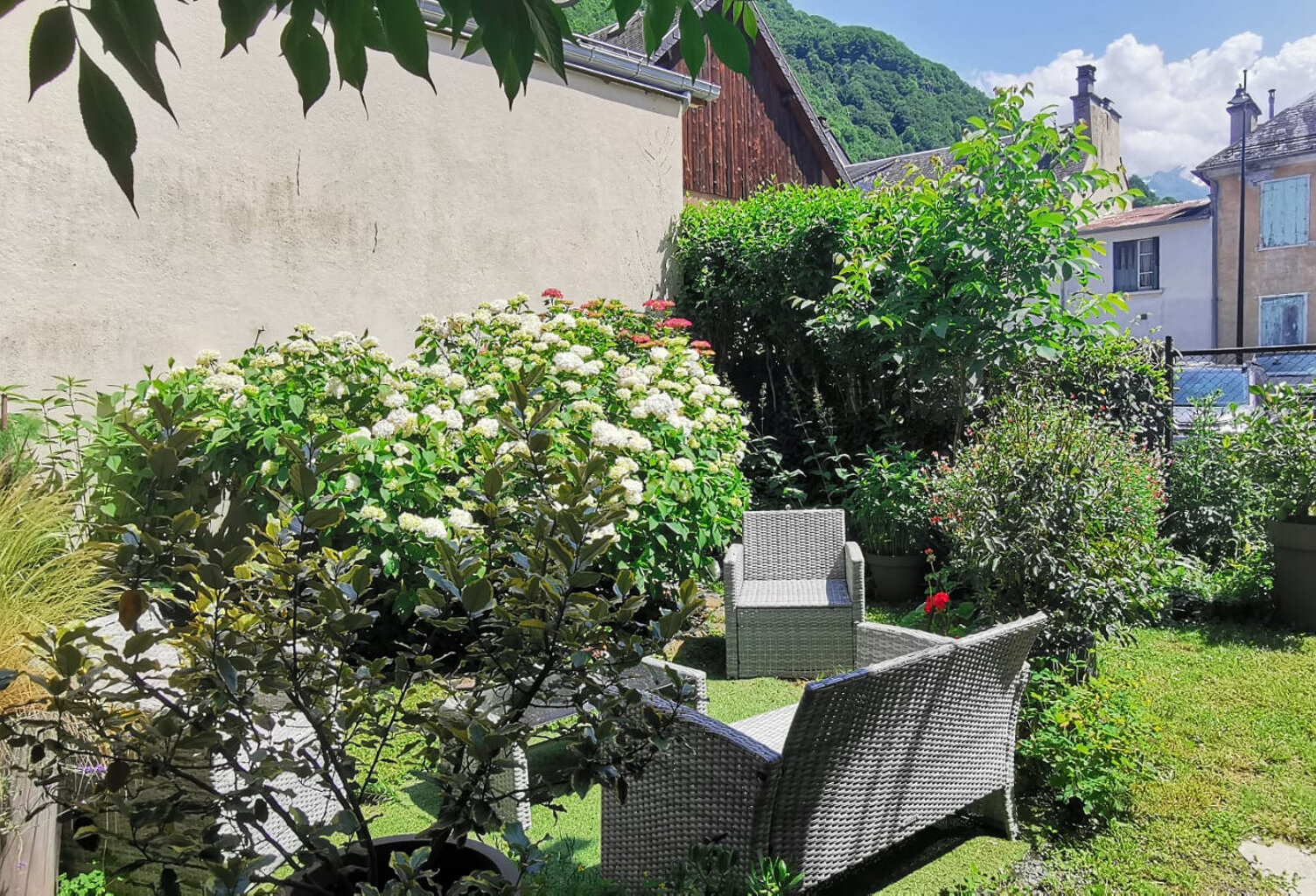 Vente maison 8 pièces 152 m² Saint-Mamet (31110) — photo 1