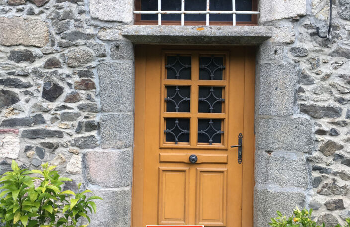 Vente maison 7 pièces 184 m² Pouzauges (85700) — photo 2
