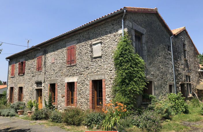 Vente maison 7 pièces 184 m² Pouzauges (85700) — photo 3