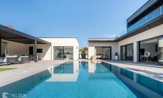 Maison 7 Pièces 241 m² à vendre à Mâcon (71000)