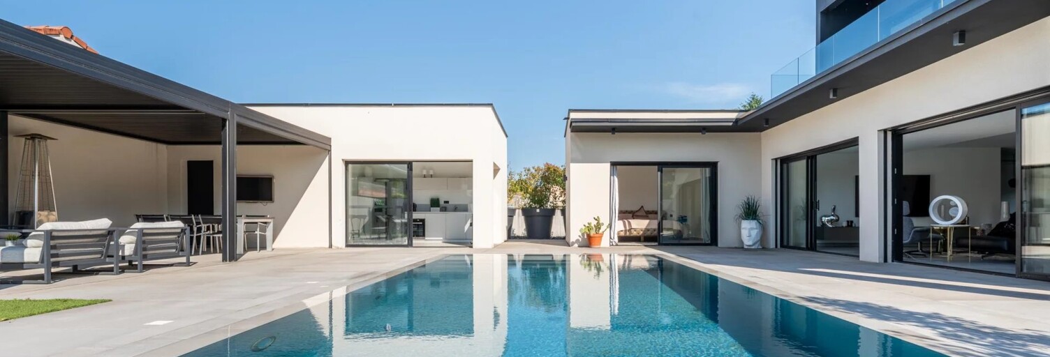 Maison 7 Pièces 241 m² à vendre à Mâcon (71000)