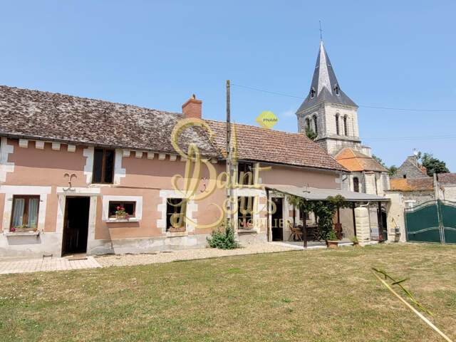 MAISON DE VILLAGE 4 CHAMBRES AVEC PETITES DEPENDANCES  ET JA — photo du bien