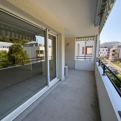 Appartement 4 pièces 295000 €