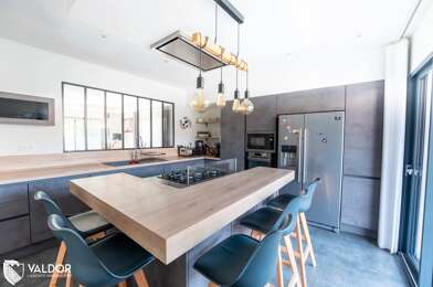 Maison 5 pièces 397000 €