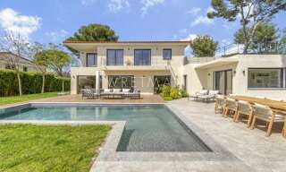 Maison 6 Pièces 222 m² à vendre à Le Cannet (06110)