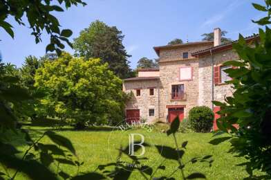 Maison 14 pièces 1251000 €