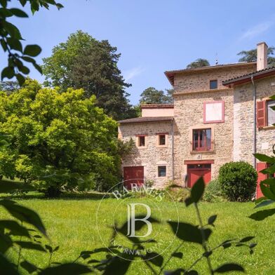 Maison 14 pièces 1251000 €