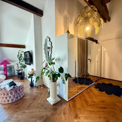 Appartement 4 pièces 355000 €