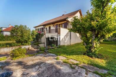 Maison 5 pièces 295800 €