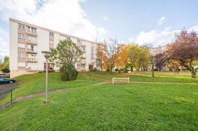 Appartement 4 pièces 99000 €