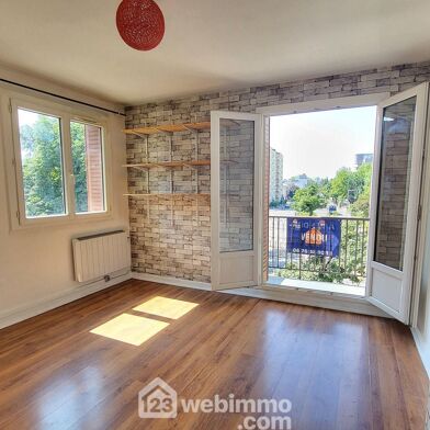 Appartement 3 pièces 105000 €