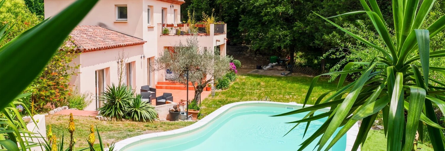 Maison 6 Pièces 147 m² à vendre à Roquefort-les-Pins (06330)