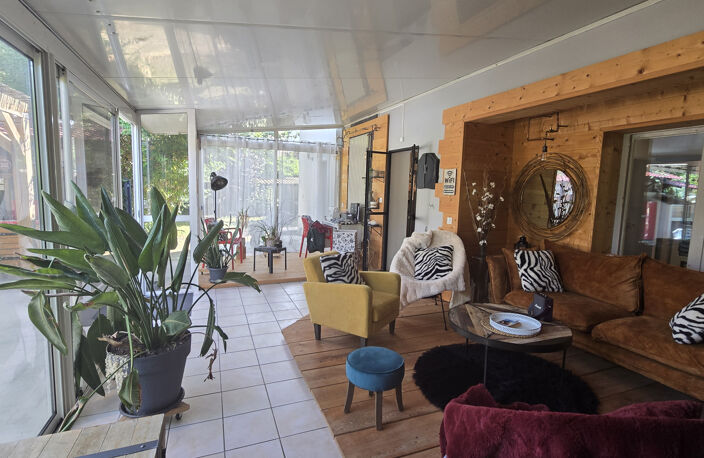 Romans, belle maison T7 de 175 M2 au calme quartier résident — photo 3