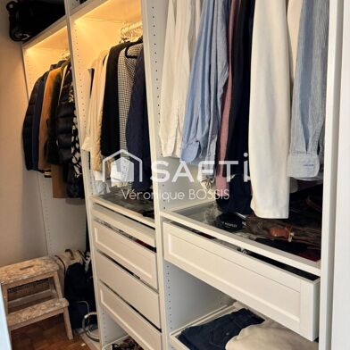 Appartement 5 pièces 219000 €