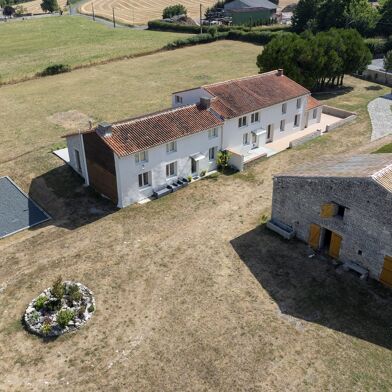 Maison 13 pièces 389000 €