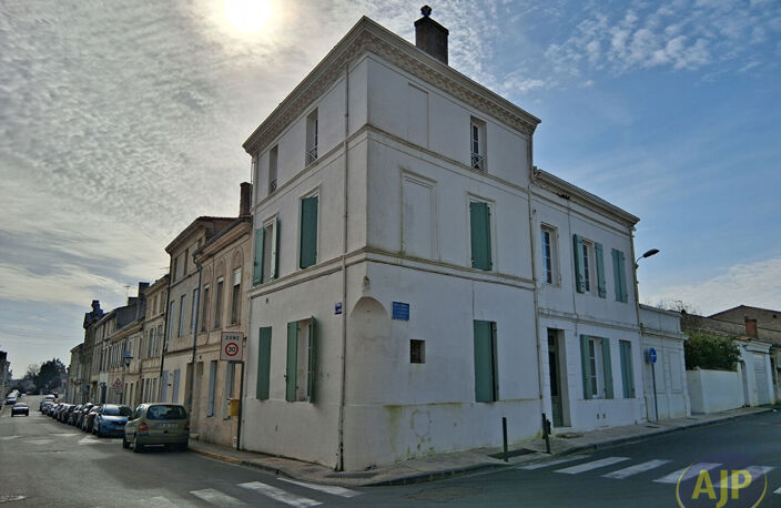 Grande maison  à Pauillac — photo 4