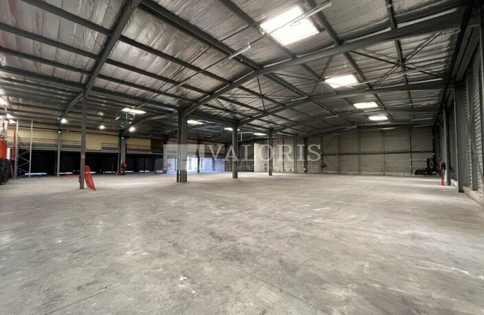 ENTREPOT - LOGISTIQUE à LOUER — photo 2