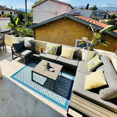 Maison 9 pièces 946000 €